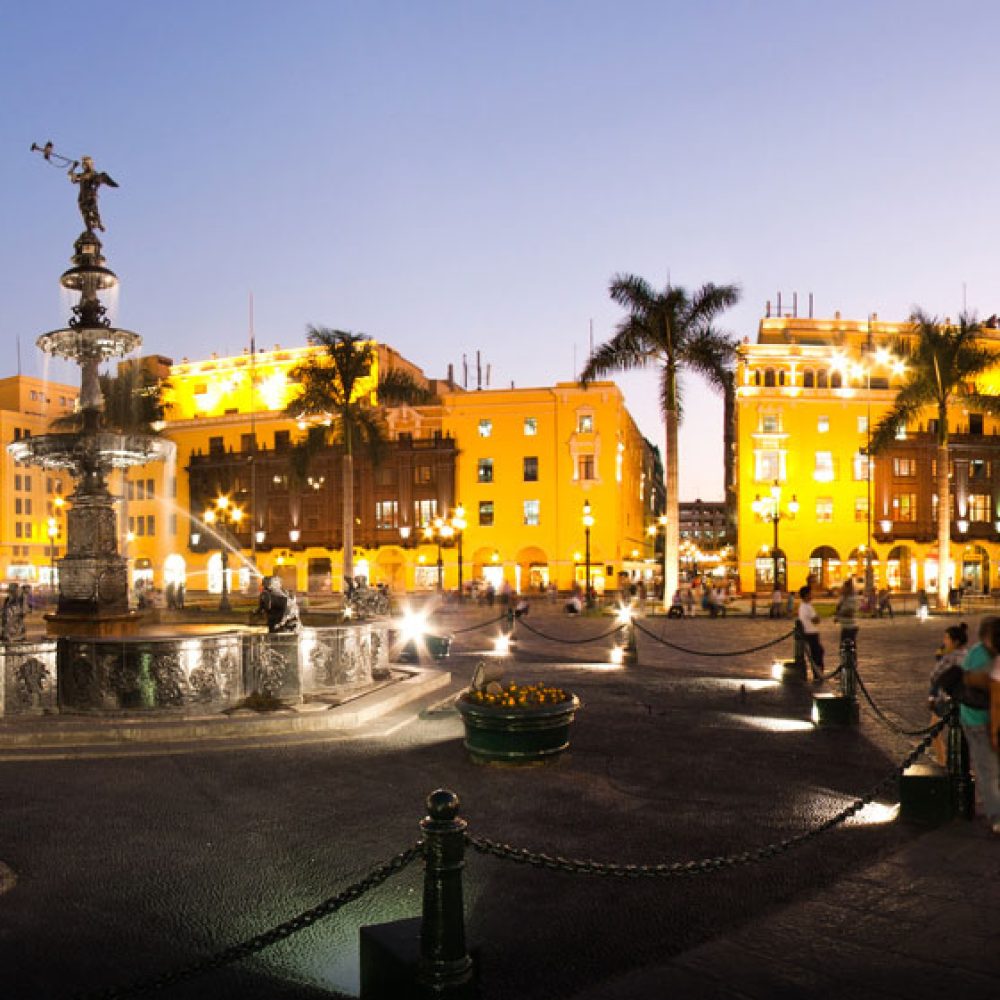 Plaza de Armas, Lima, Perú.